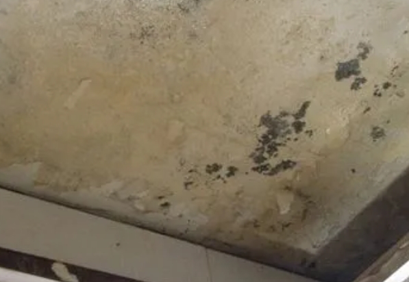 惠济阳台漏水维修公司分享下惠济卫生间渗水维修需要注意哪些问题。